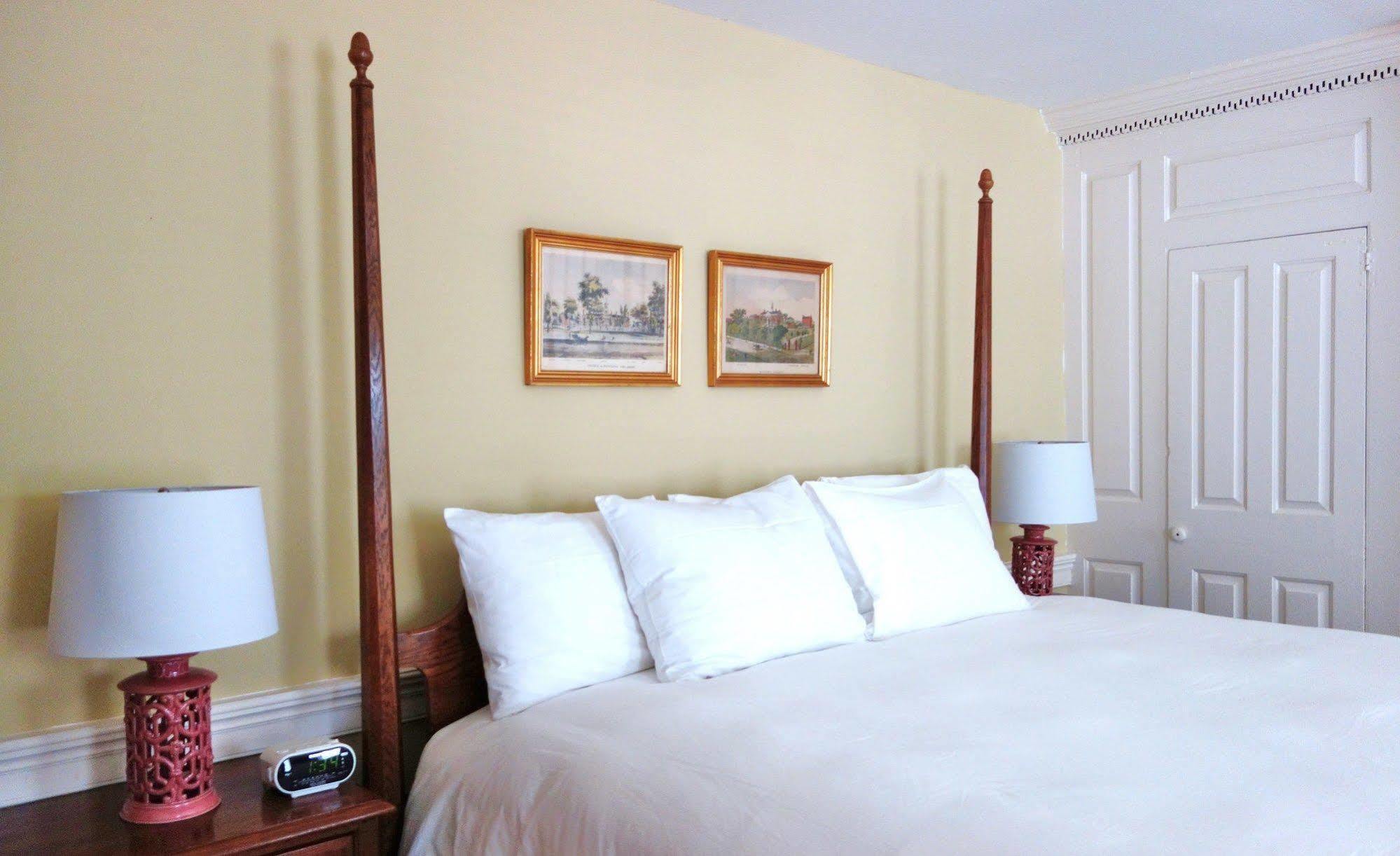 Inn at Glencairn Princeton Bagian luar foto