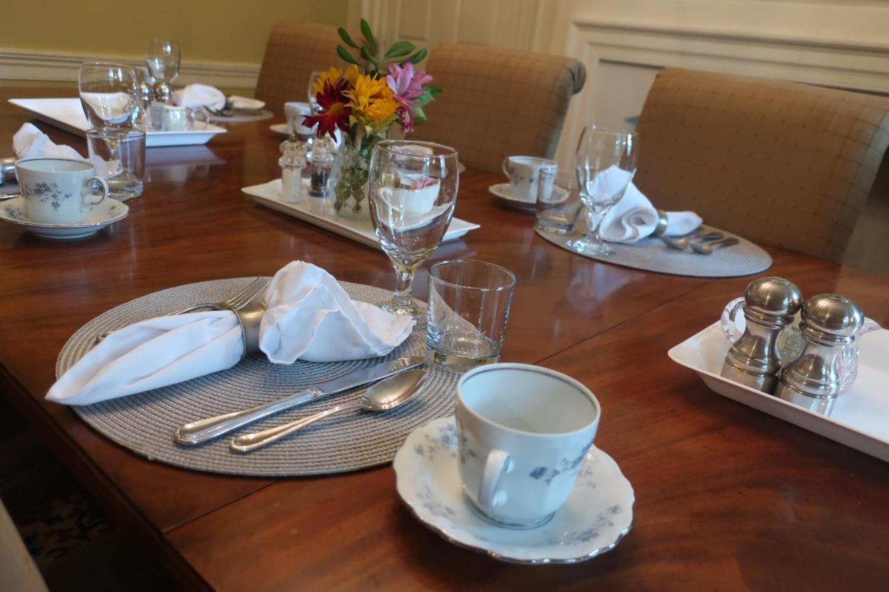 Inn at Glencairn Princeton Bagian luar foto