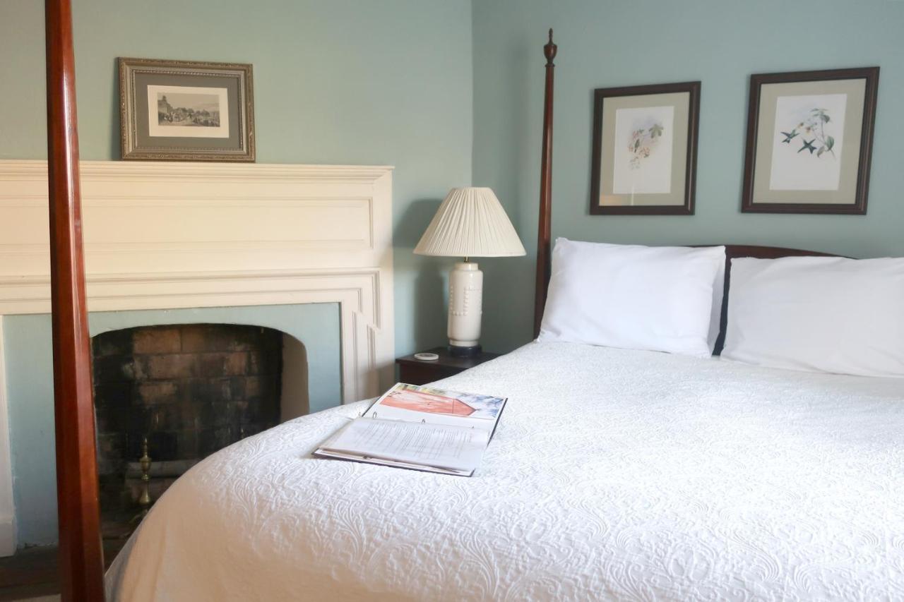 Inn at Glencairn Princeton Bagian luar foto