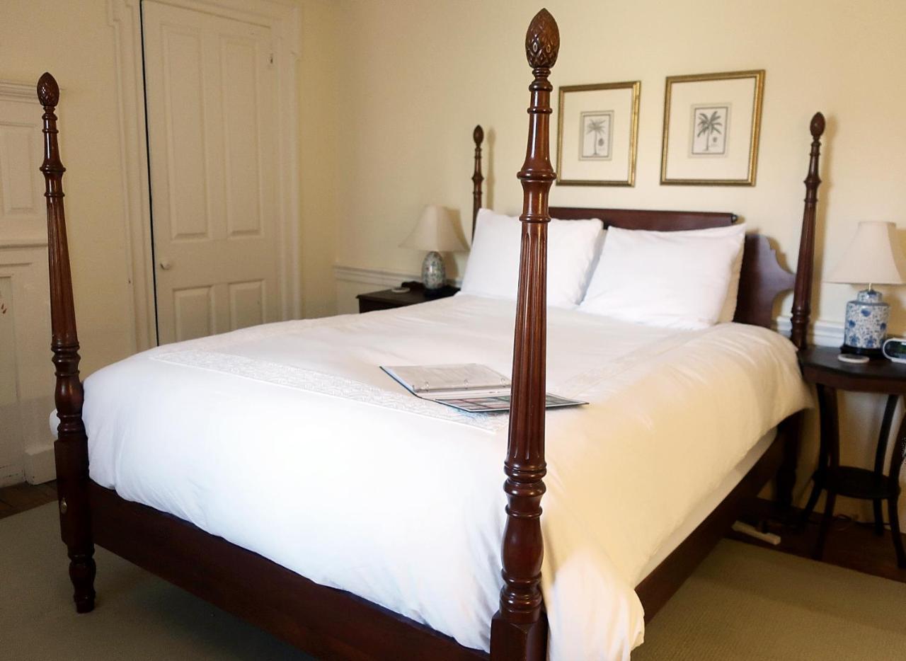 Inn at Glencairn Princeton Bagian luar foto